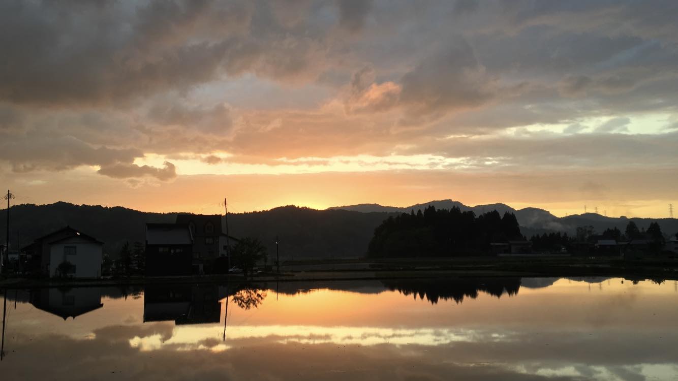 五月の夕暮れ